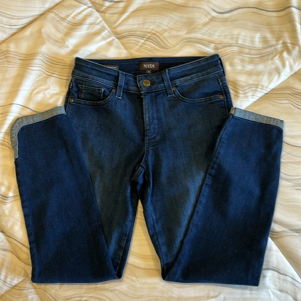 NYDJ women’s Lift xTuck skinny ankle jeans size 2